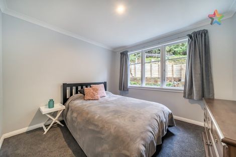 Photo of property in 110 Manuka Street, Stokes Valley, Lower Hutt, 5019