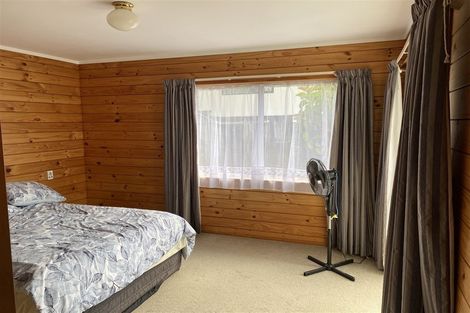 Photo of property in 2/12 Kells Place, Botany Downs, Auckland, 2010