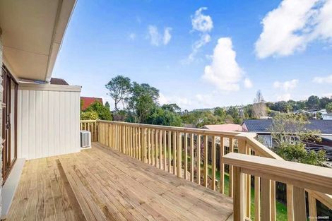 Photo of property in 1/16a Camrose Place, Glenfield, Auckland, 0629