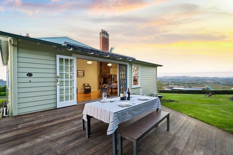 Photo of property in 140 Anzac Road, Pukekohe, 2120