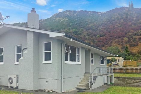 Photo of property in 6 Smith Street, Roxburgh, 9500