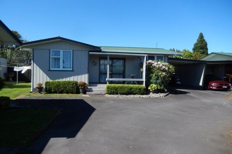 Photo of property in 4/119 Junction Road, Highlands Park, New Plymouth, 4312