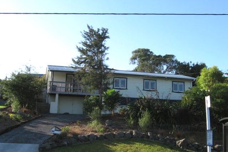 Photo of property in 1/50 Glencoe Road, Browns Bay, Auckland, 0630