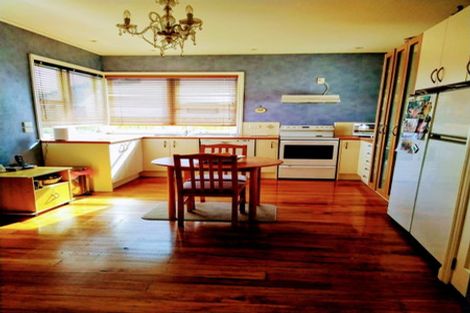 Photo of property in 11 Darlington Street, Ngatea, 3503