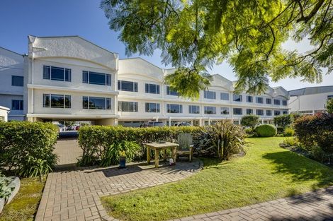 Photo of property in 6/26 West Quay, Ahuriri, Napier, 4110
