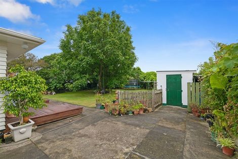 Photo of property in 76 Queen Street West, Levin, 5510