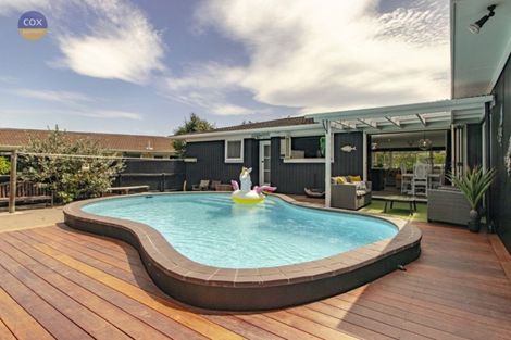 Photo of property in 44 Upham Crescent, Taradale, Napier, 4112