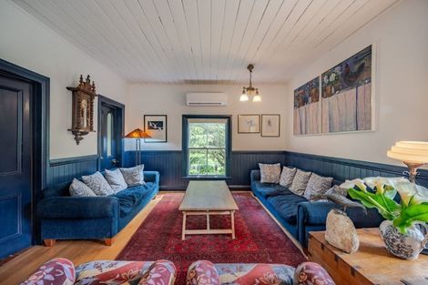 Photo of property in 592 Le Bons Bay Road, Le Bons Bay, Akaroa, 7583