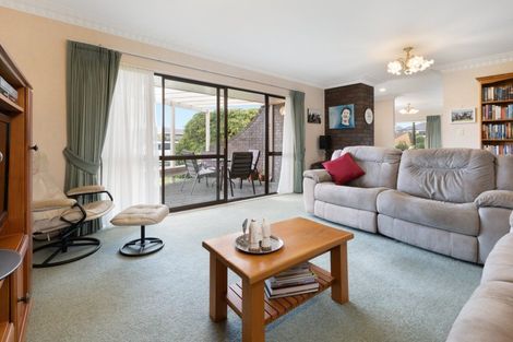 Photo of property in 76 Waratah Street, Matua, Tauranga, 3110