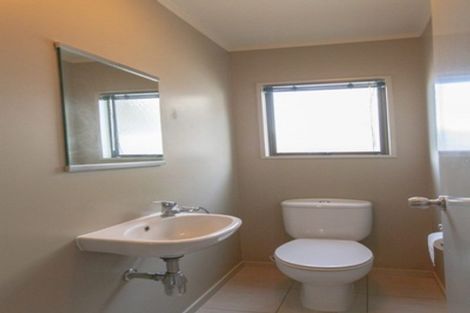 Photo of property in 230c Devonport Road, Tauranga, 3110