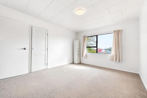 Photo of property in 14 Sabana Place, Unsworth Heights, Auckland, 0632