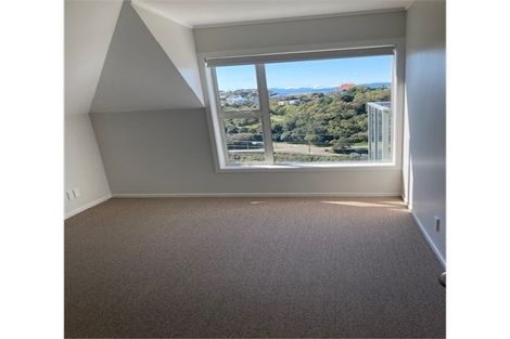 Photo of property in 39 Espin Crescent, Karori, Wellington, 6012