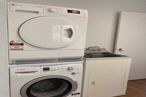 Photo of property in 44 Bedford Street, Northland, Wellington, 6012