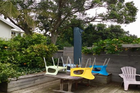 Photo of property in 27 Hastings Parade, Devonport, Auckland, 0624