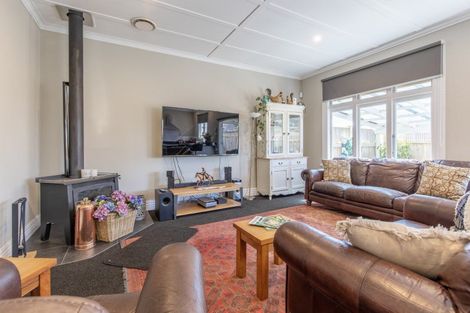 Photo of property in 57 Swinburn Street, Dannevirke, 4930