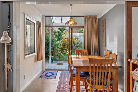 Photo of property in 15 Milnebank Street, Upper Riccarton, Christchurch, 8041