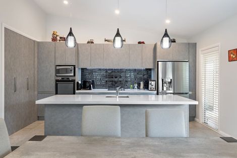 Photo of property in 20 Freedom Drive, Kelvin Grove, Palmerston North, 4414