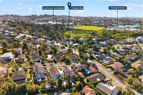 Photo of property in 4 Valdese Rise, Browns Bay, Auckland, 0630