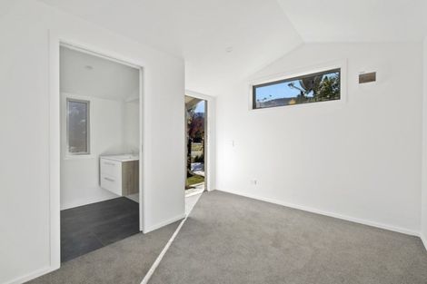 Photo of property in 2 Fox's Terrace, Arrowtown, 9302