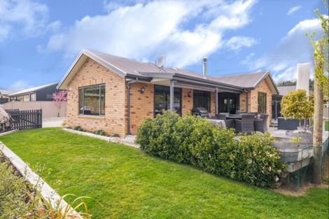 Photo of property in 29 Alice Burn Drive, Luggate, Cromwell, 9383