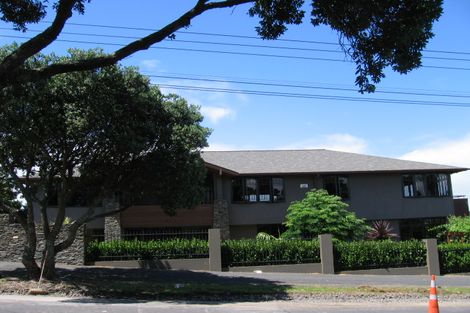 Photo of property in 32 Gilfillan Street, Blockhouse Bay, Auckland, 0600