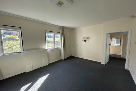 Photo of property in 16a Commodore Parry Road, Castor Bay, Auckland, 0620
