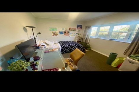 Photo of property in 2 Kawaka Street, Riccarton, Christchurch, 8041