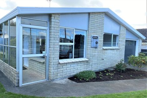 Photo of property in 2a Erin Street, Hawera, 4610