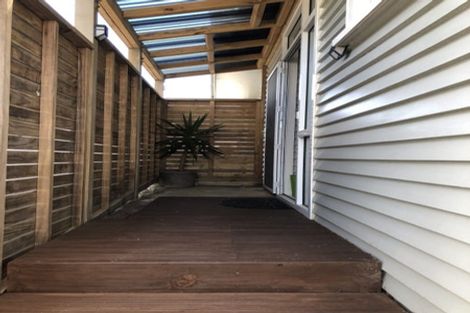 Photo of property in 74 Ridge Road, Howick, Auckland, 2014