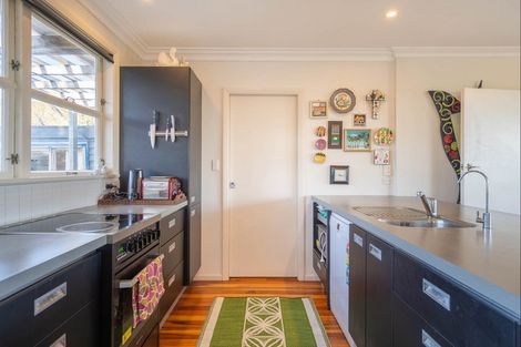 Photo of property in 110 Wellington Road, Paekakariki, 5034