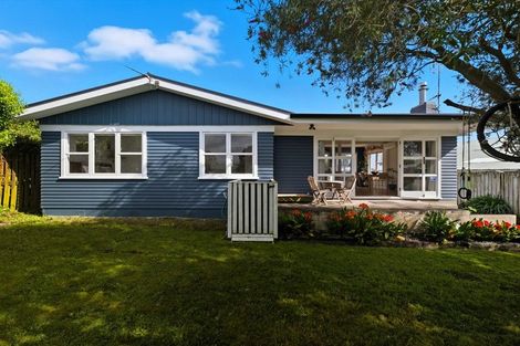 Photo of property in 33 Valley Road, Te Puke, 3119