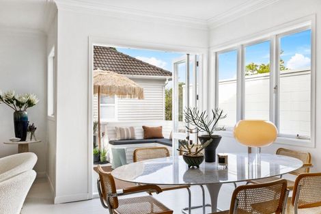 Photo of property in 453 Point Chevalier Road, Point Chevalier, Auckland, 1022