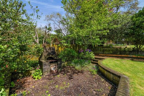 Photo of property in 14a Trafalgar Street, Westown, New Plymouth, 4310