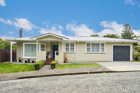 Photo of property in 10 Vista Grove, Kelson, Lower Hutt, 5010