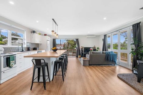 Photo of property in 14 View Street, Maungaturoto, 0520