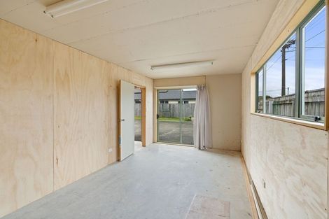 Photo of property in 40 Trafalgar Street, Levin, 5510