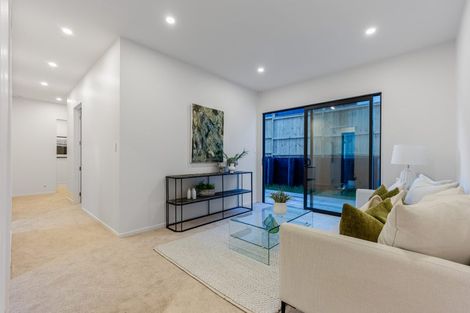 Photo of property in 53 Kumukumu Road, Long Bay, Auckland, 0630