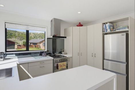 Photo of property in 10 Sams Way, Raumati South, Paraparaumu, 5032