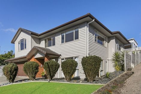 Photo of property in 40 Spoonbill Place, Unsworth Heights, Auckland, 0632