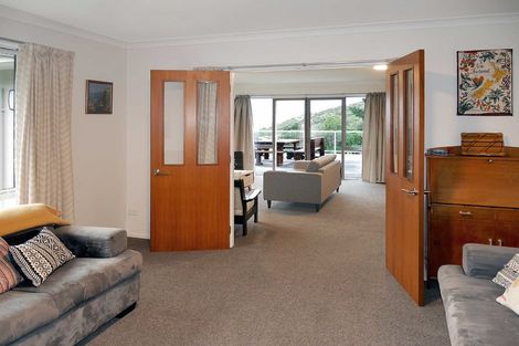 Photo of property in 77 Avoca Valley Road, Heathcote Valley, Christchurch, 8022