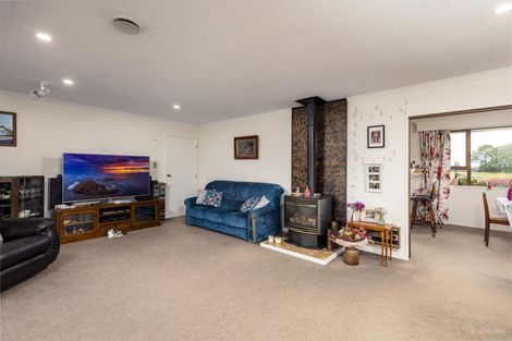 Photo of property in 23 Timaru Road, Waimate, 7924