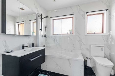 Photo of property in 5/31 Blease Street, New Lynn, Auckland, 0600