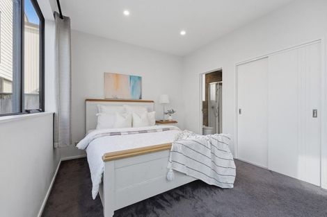 Photo of property in 9 Pihoihoi Place, Hobsonville, Auckland, 0616