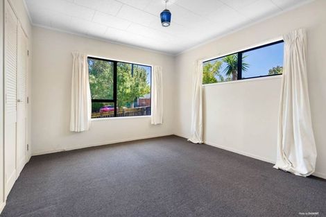 Photo of property in 139 Moire Road, West Harbour, Auckland, 0618