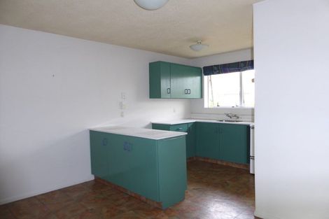 Photo of property in 3/15 Division Street, Riccarton, Christchurch, 8041