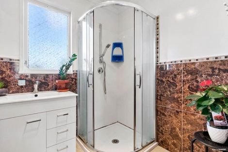 Photo of property in 93 Beaumonts Way, Manurewa, Auckland, 2102