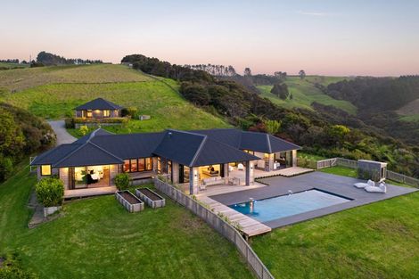 Photo of property in 140c Rodney Road, Whangateau, Warkworth, 0985