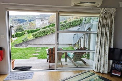 Photo of property in 11 Randolph Terrace, Lyttelton, 8082