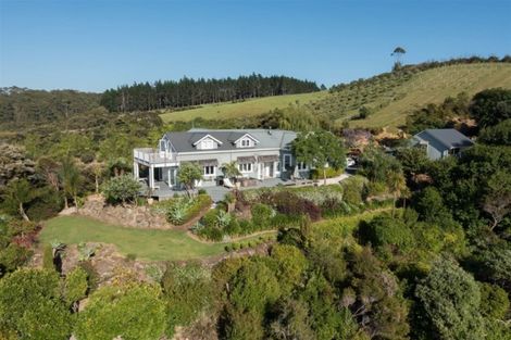 Photo of property in 860 Purerua Road, Te Ti Mangonui, Kerikeri, 0294