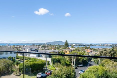 Photo of property in 40a Belmont Terrace, Milford, Auckland, 0620